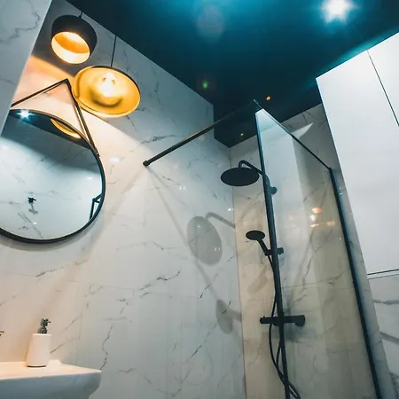 Apartament Yourapart Starówka Z Jacuzzi Warszawa