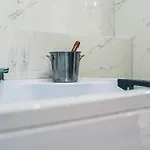 Yourapart Starowka Z Jacuzzi